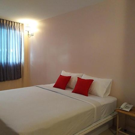 Bird Room Hotel - Pratunam Bangkok Ngoại thất bức ảnh